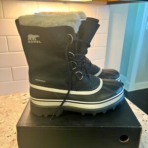 SOREL Black Caribou Waterproof Boots - Size 9 - NEW IN BOX